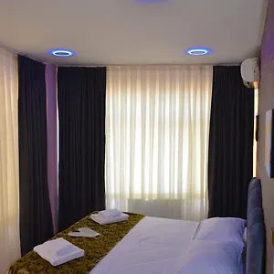 Rodion , Istambul Turquie